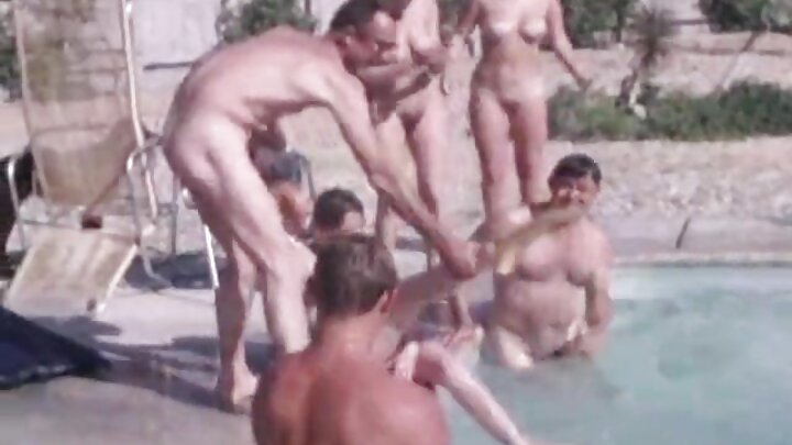 Şirin Alis Bensonun bir rus oğlan tərəfindən arxadan sikişir