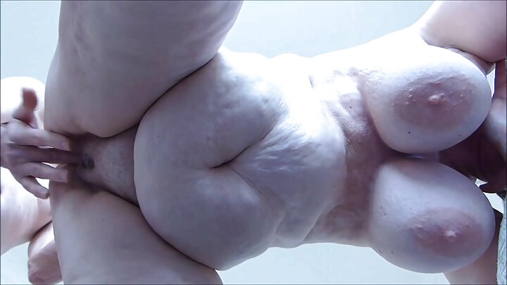 Gözəl Kayli ilə POV porno video
