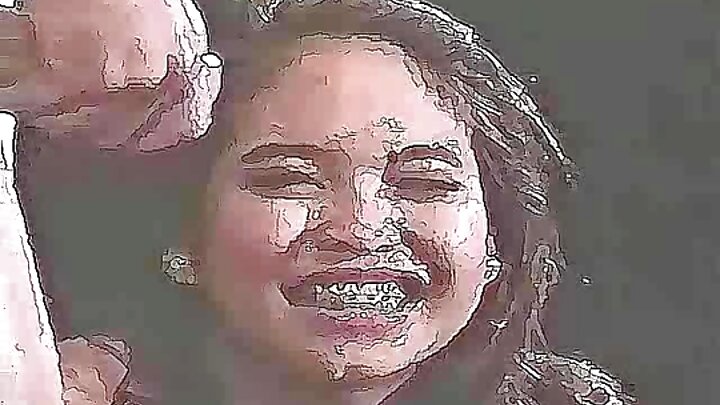 Kiçik Jayla De Angelis iki oğlan tərəfindən sikişir