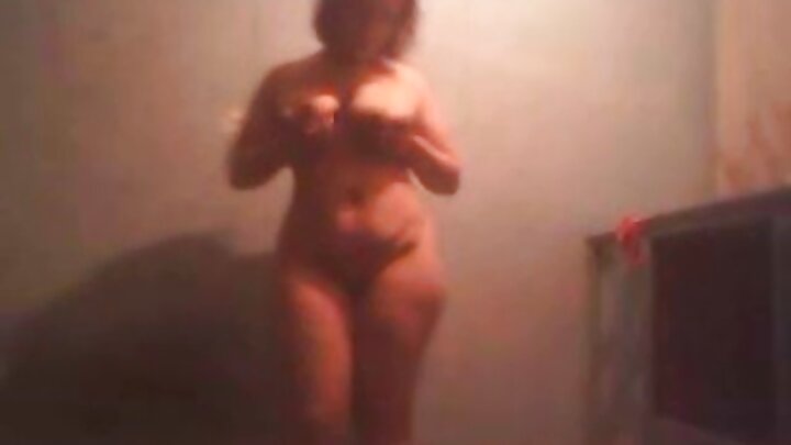 Alexa Mills ilə rus dilində gizli porno