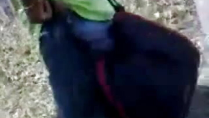 Anya Olsenin ögey atası ilə cinsi əlaqədə olduğu porno video